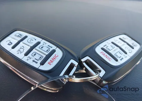 2019 Chrysler Pacifica Touring L from USA, damaged, VIN 2C4RC1BG7KR732603